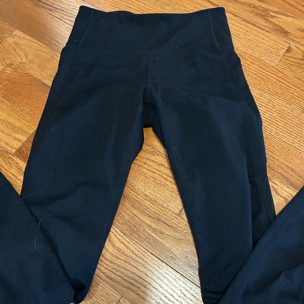 GAP Classic Black Performance Leggings
